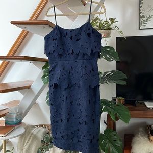 NWOT Black Halo embroidered floral sheath in navy blue